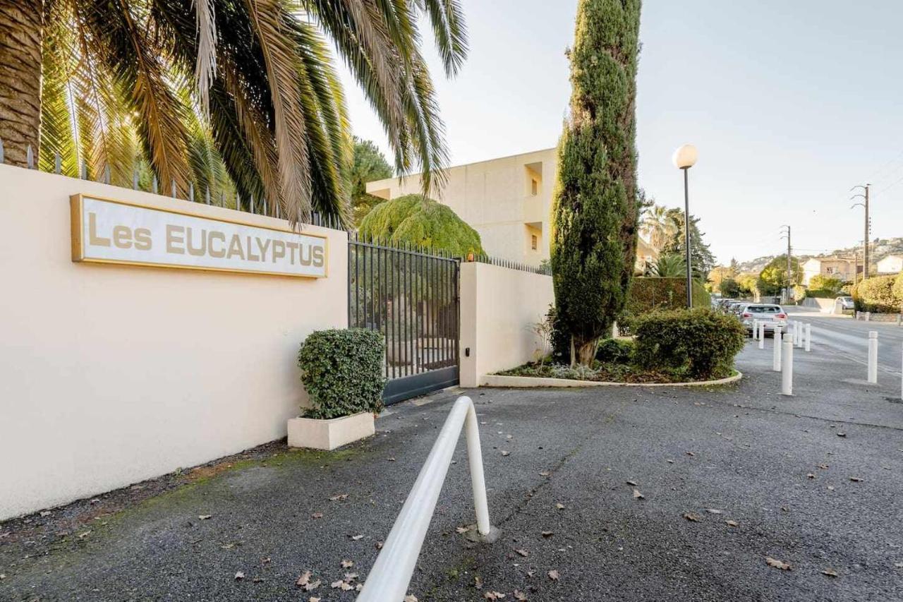 Spacious Apartment At A 5 Min Walk From The Beach Antibes Exteriör bild