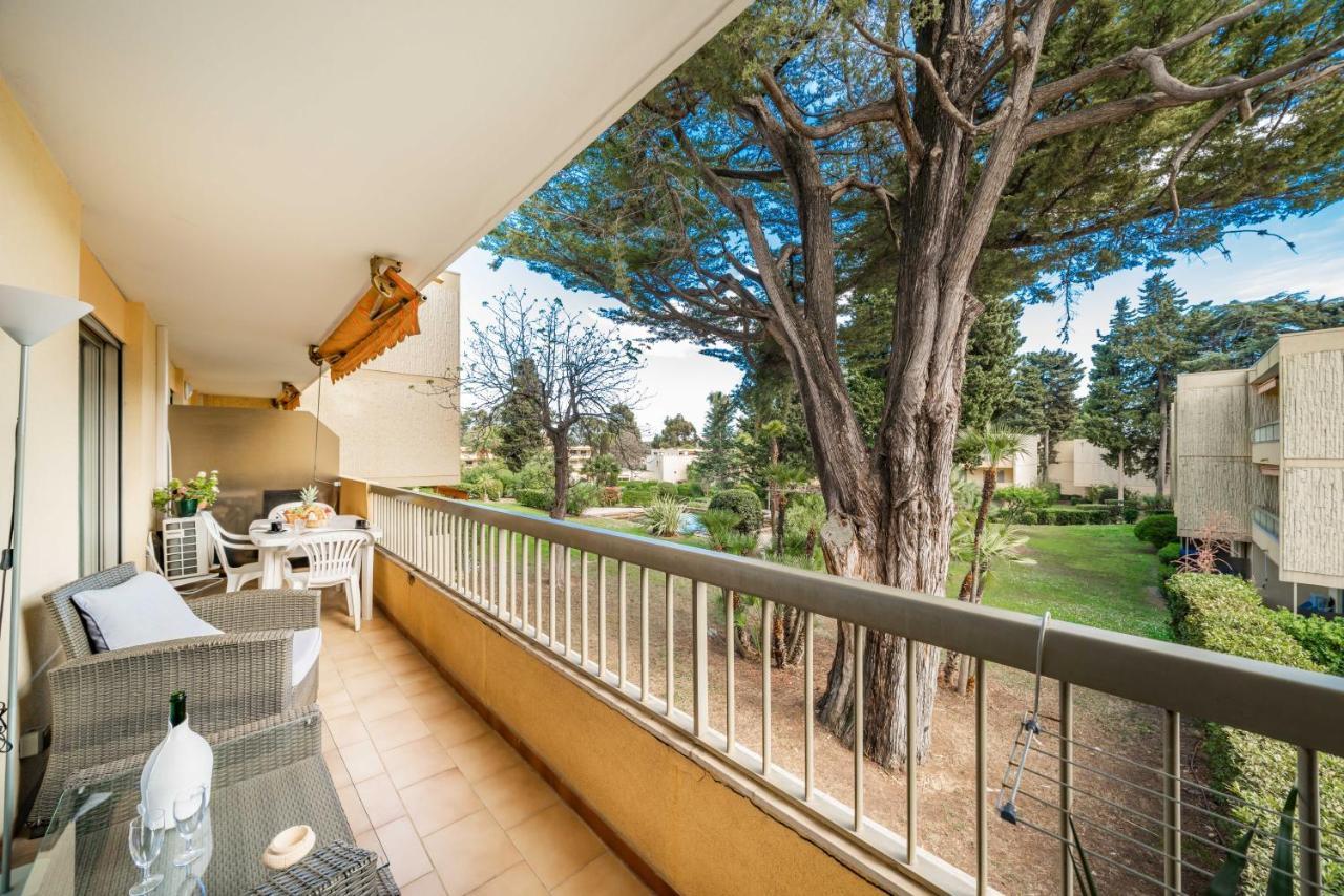 Spacious Apartment At A 5 Min Walk From The Beach Antibes Exteriör bild