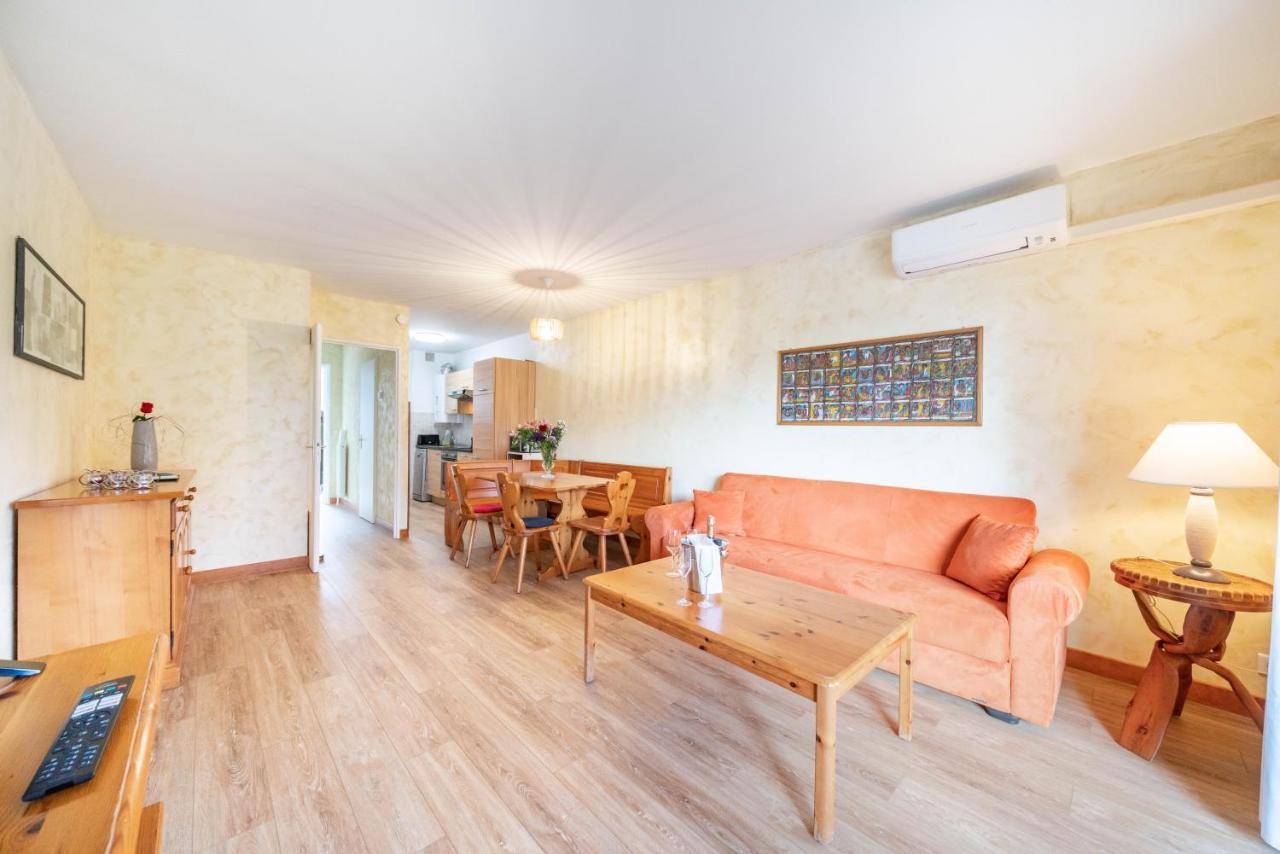 Spacious Apartment At A 5 Min Walk From The Beach Antibes Exteriör bild