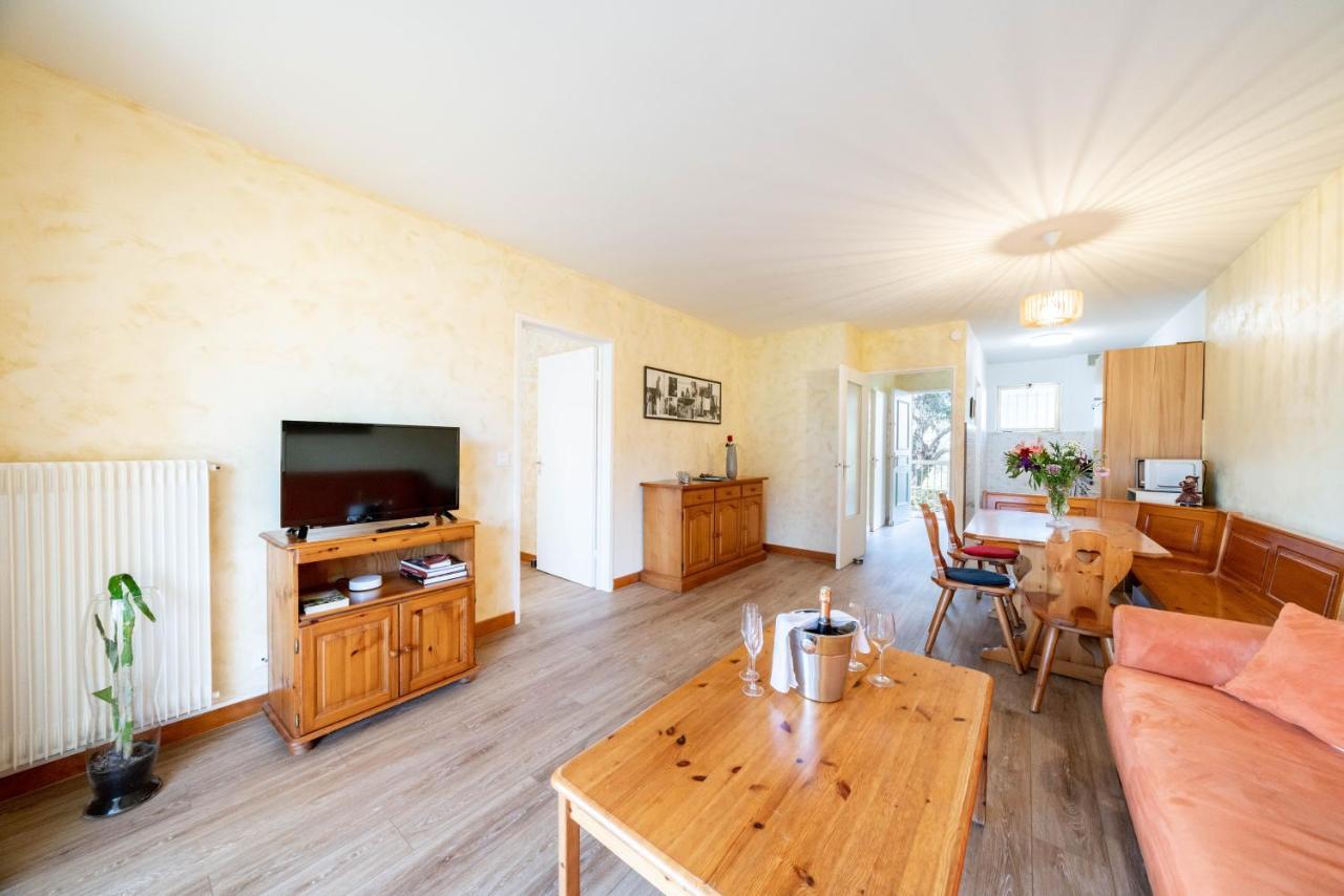 Spacious Apartment At A 5 Min Walk From The Beach Antibes Exteriör bild