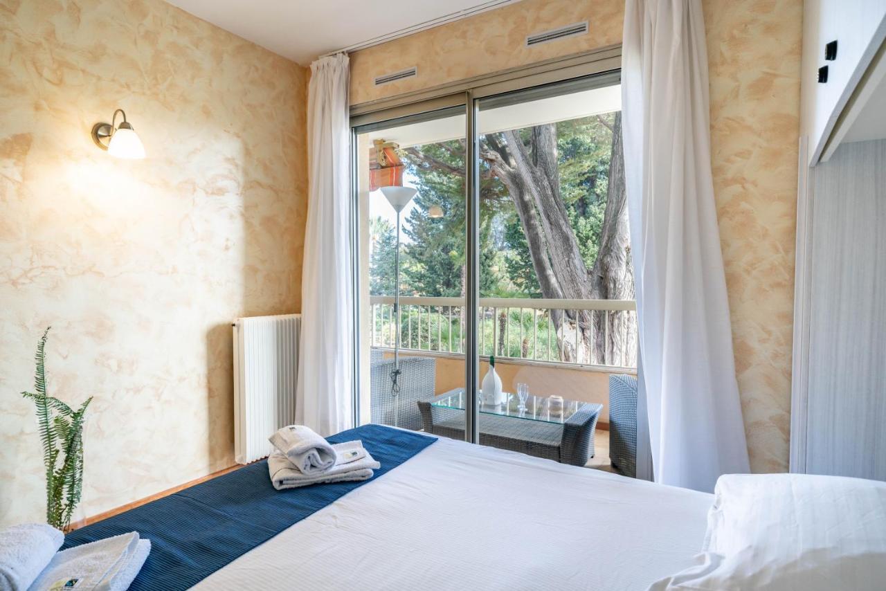 Spacious Apartment At A 5 Min Walk From The Beach Antibes Exteriör bild