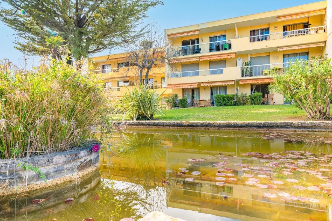 Spacious Apartment At A 5 Min Walk From The Beach Antibes Exteriör bild