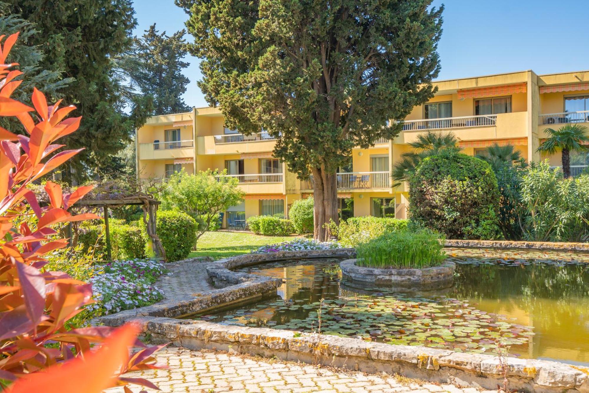 Spacious Apartment At A 5 Min Walk From The Beach Antibes Exteriör bild